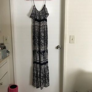 ⭐️10 for $15⭐️ forever 21 maxi dress